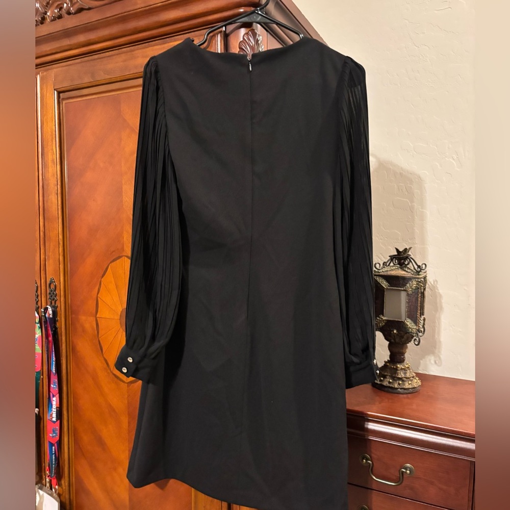 Tommy Hilfiger Black Long-Sleeve Pleated-Sleeve Dress